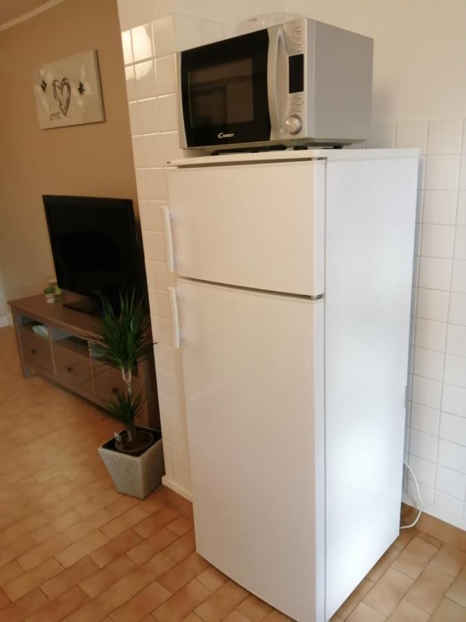 Appartement Type F2 Proche Paris 25 Km أنْدييِ المظهر الخارجي الصورة