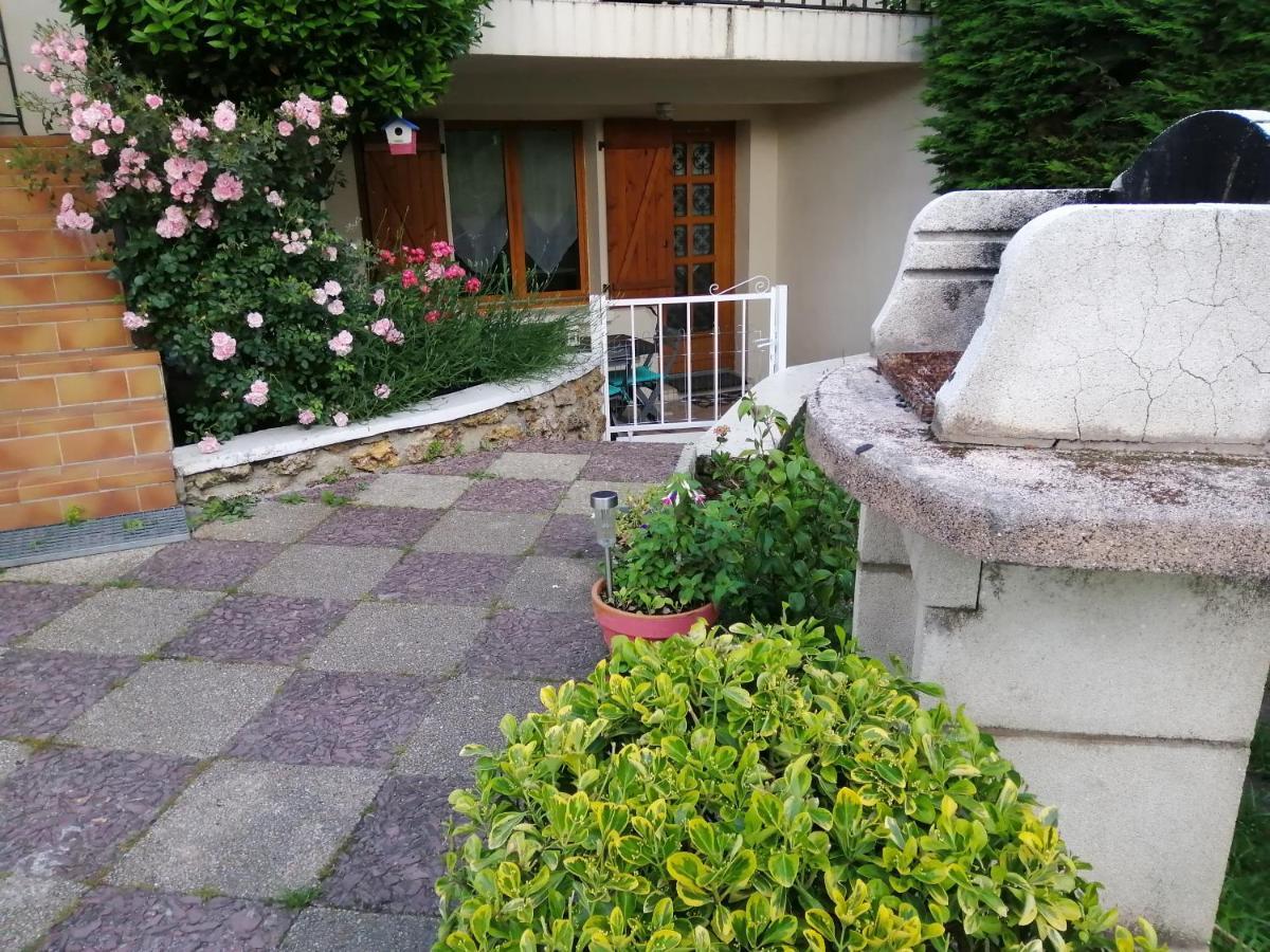 Appartement Type F2 Proche Paris 25 Km أنْدييِ المظهر الخارجي الصورة