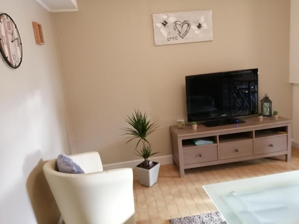 Appartement Type F2 Proche Paris 25 Km أنْدييِ المظهر الخارجي الصورة