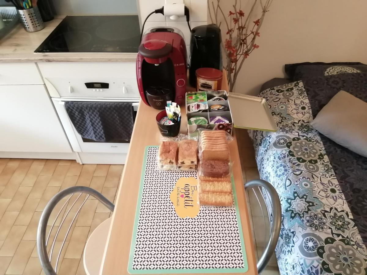 Appartement Type F2 Proche Paris 25 Km أنْدييِ المظهر الخارجي الصورة